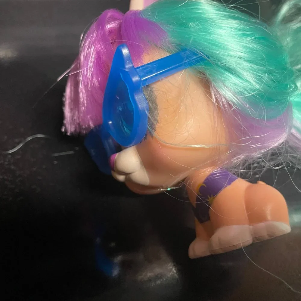 VIP Pets Surprise Hair Reveal Doll